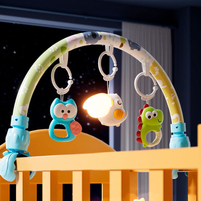 Arco para coche y cuna pequeña